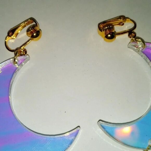 Moon and star clip ons - Picture 3 of 4